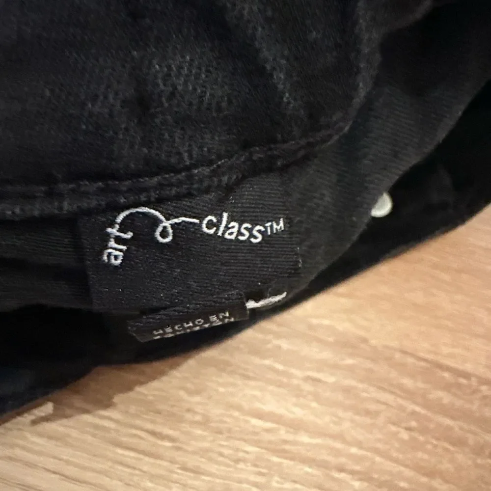 ART CLASS DARK WASH Black DENIM‎ DISTRESSED SKINNY FIT JEANS Size 8